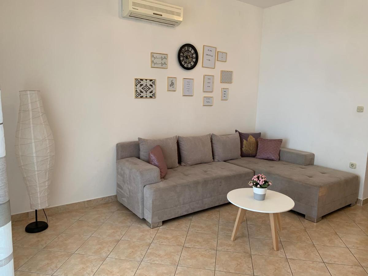Omis Relaxing Sea Lounge Marusici (Split-Dalmatia) Exterior foto